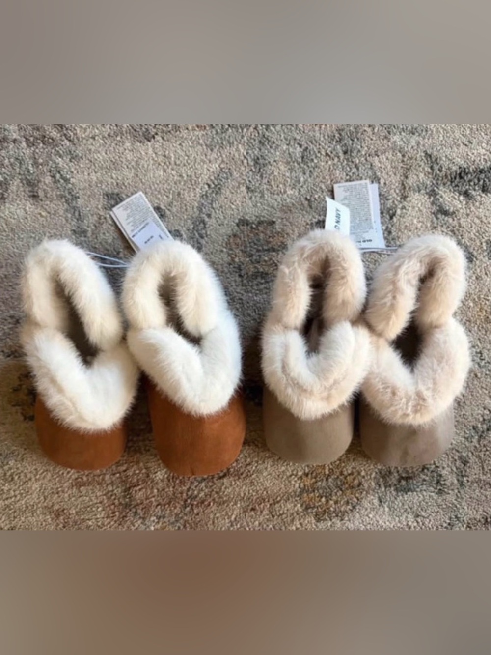 Old Navy Baby “Booties Size 18-24M Gender Neutral Faux Fur (Bundle of 2 Pairs)